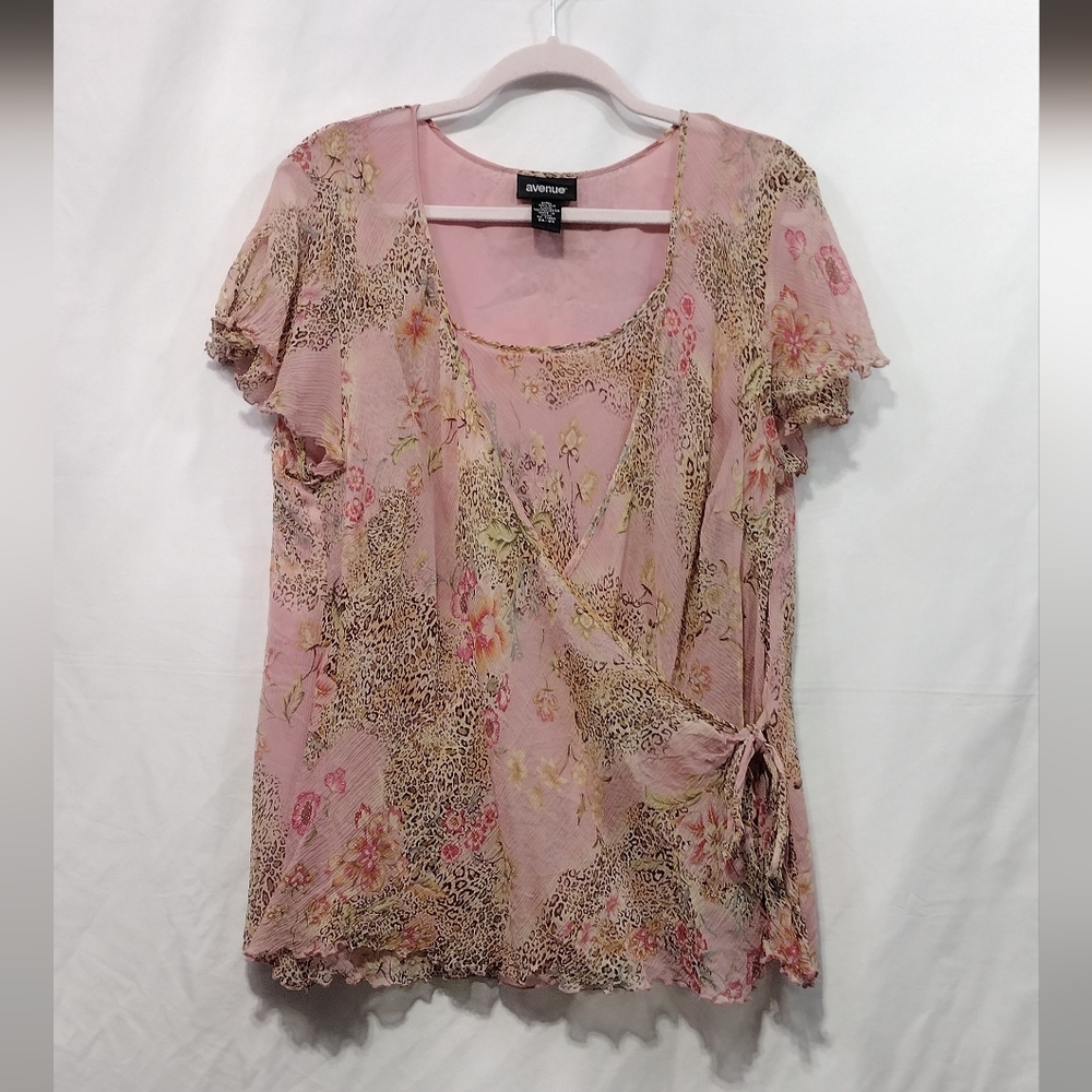 Avenue Silk Top Womens 22/24 Pink Faux Wrap Floral Animal Print Barbiecore Retro